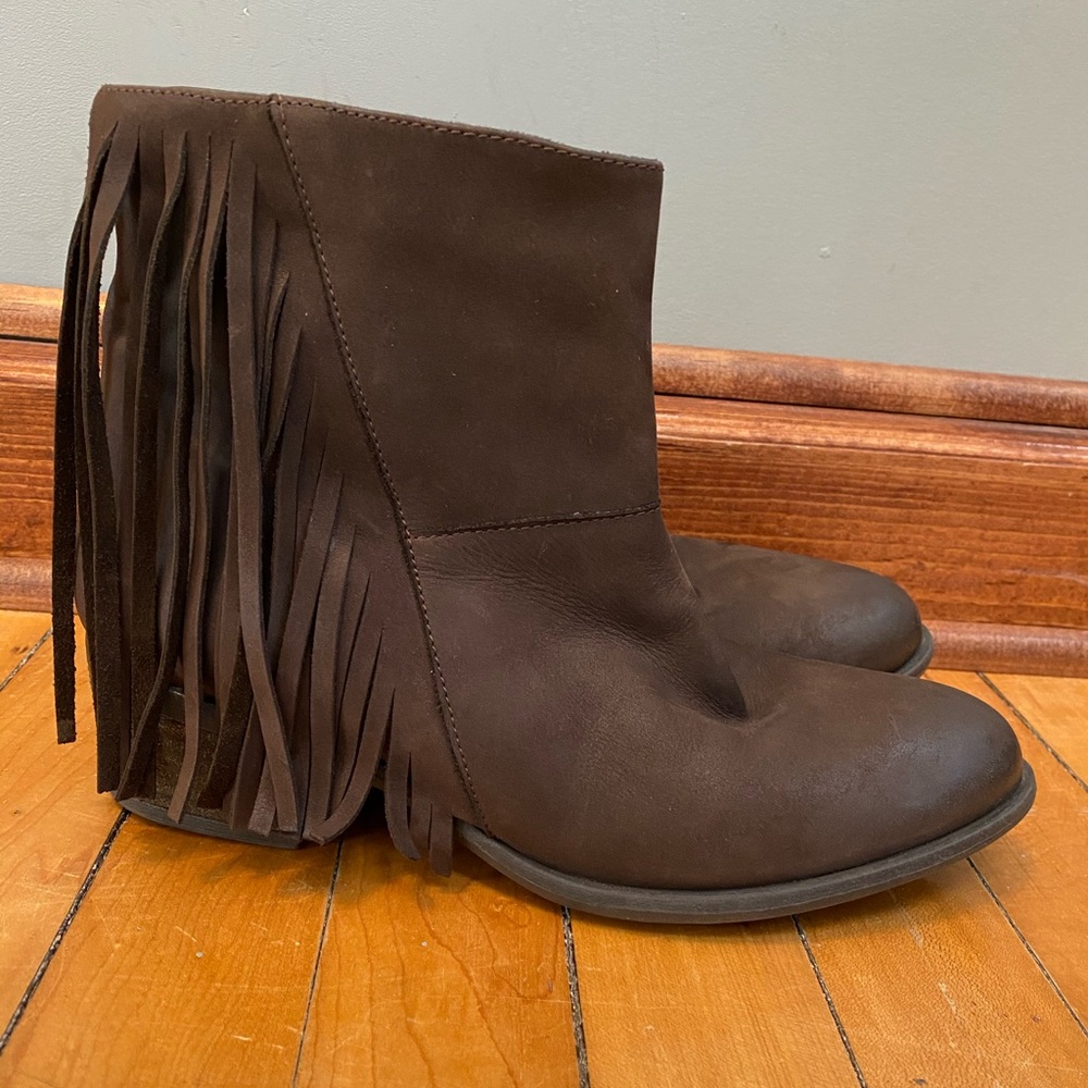 Steve Madden booties